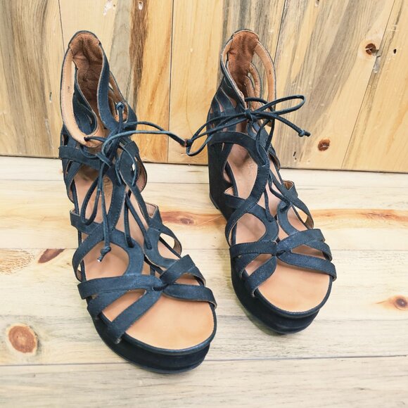 GENTLE SOULS for KENNETH COLE  Black Gladiator Platform Joy Wedge Sandals - Picture 3 of 8